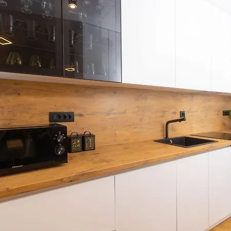 Apartment Jugo