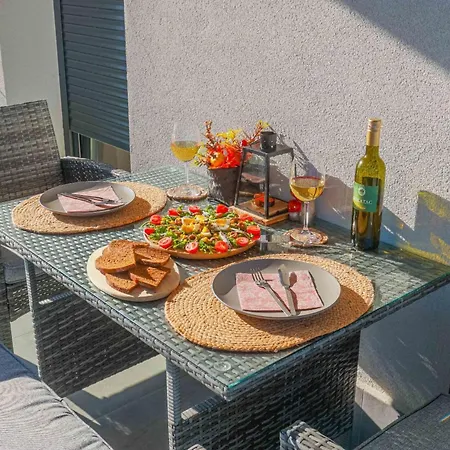 Jugo Apartment Split